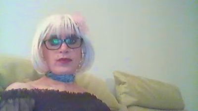 sissydoll live cam on Cam4