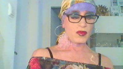 sissydoll live cam on Cam4