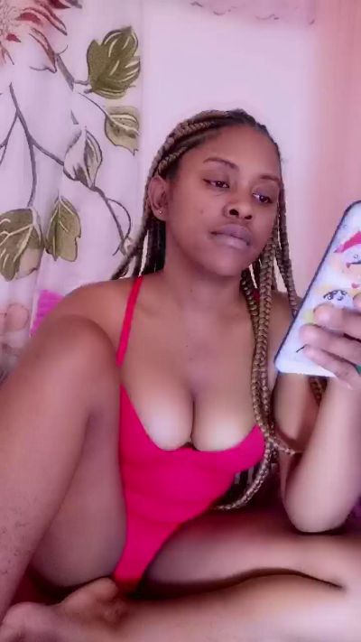 sistrafun live cam on Cam4
