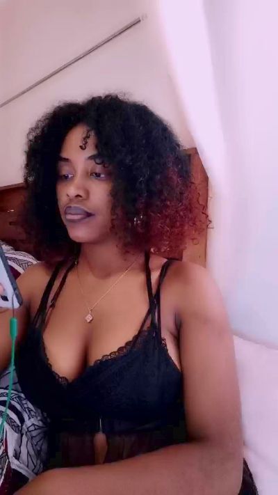 sistrafun live cam on Cam4