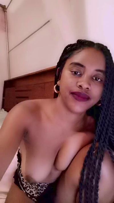 sistrafun live cam on Cam4