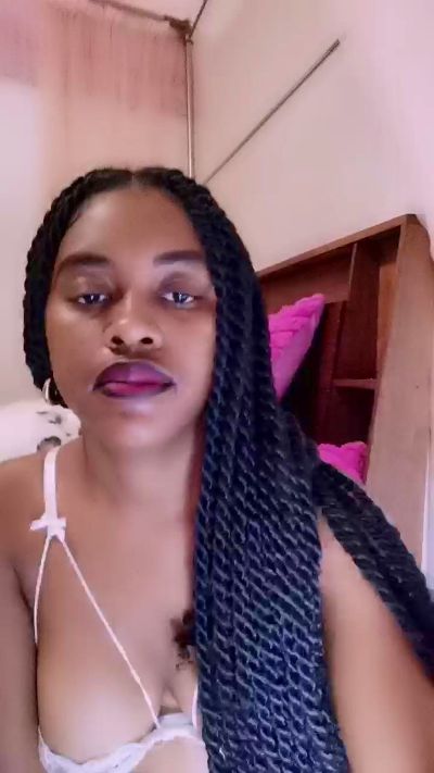 sistrafun live cam on Cam4