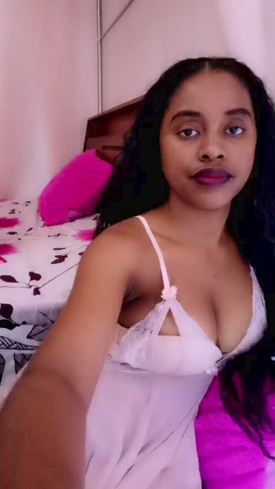sistrafun live cam on Cam4
