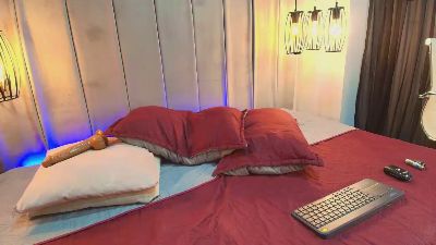 skinny_jean_ live cam on Cam4