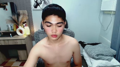 skinny_ken69 live cam on Cam4