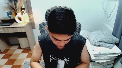 skinny_ken69 live cam on Cam4