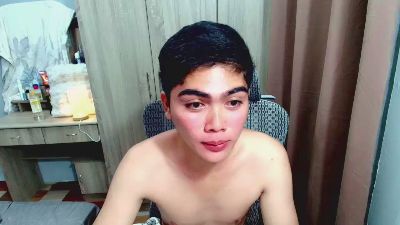 skinny_ken69 live cam on Cam4