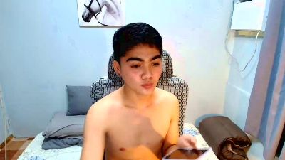 skinny_ken69 live cam on Cam4