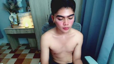 skinny_ken69 live cam on Cam4