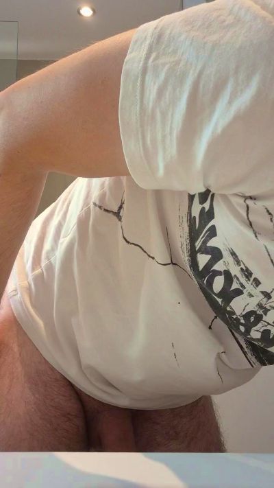 skinnyboy1097 live cam on Cam4
