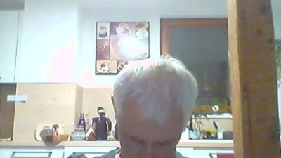 sklaveb21 live cam on Cam4
