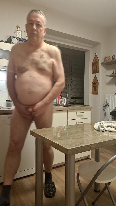 sklavejens2025 live cam on Cam4