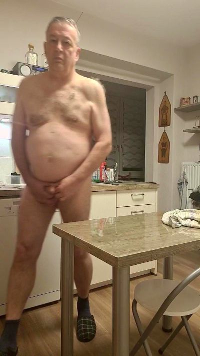 sklavejens2025 live cam on Cam4