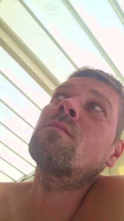 sklaveverheira1 live cam on Cam4