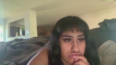 skullbaby live cam on Cam4