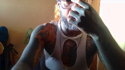 skullbeardg live cam on Cam4