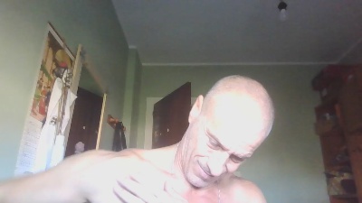 skunn live cam on Cam4