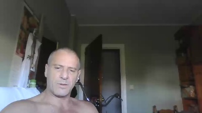 skunn live cam on Cam4