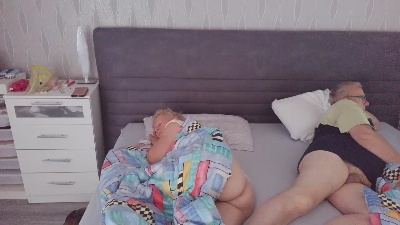 skytourmz_xxx live cam on Cam4