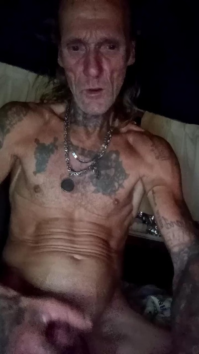 slaaf_fun live cam on Cam4