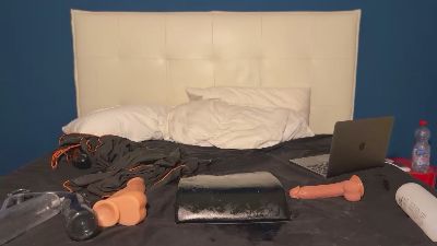 slash1290 live cam on Cam4