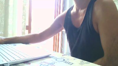 slaveNAKED live cam on Cam4