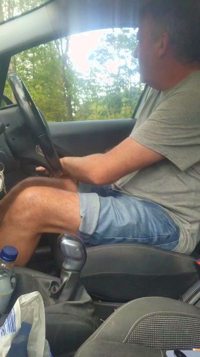 slaven19 live cam on Cam4