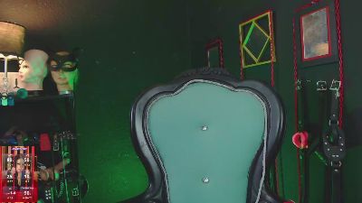 slaverubi_ live cam on Cam4