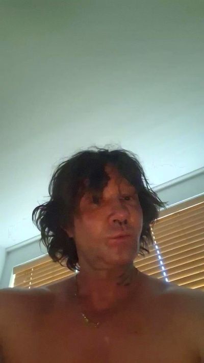 slaveusem live cam on Cam4