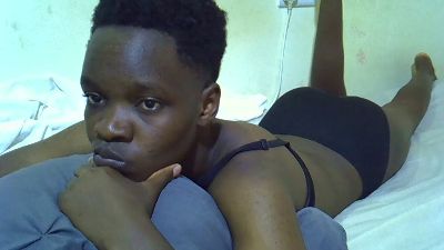 slender_queen live cam on Cam4