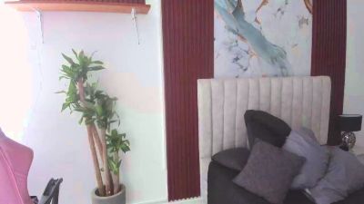 slendy_club live cam on Cam4