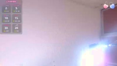 slendy_club live cam on Cam4