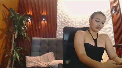 slendy_club live cam on Cam4