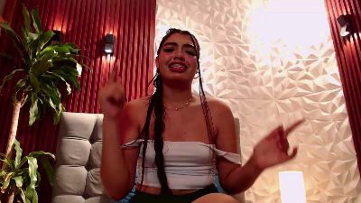 slendy_club live cam on Cam4