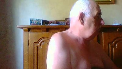 slet69jbottom2 live cam on Cam4