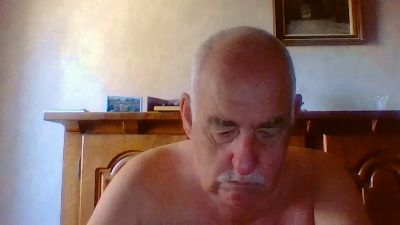 slet69jbottom2 live cam on Cam4