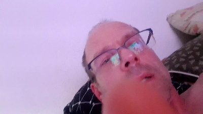 slichboy1 live cam on Cam4