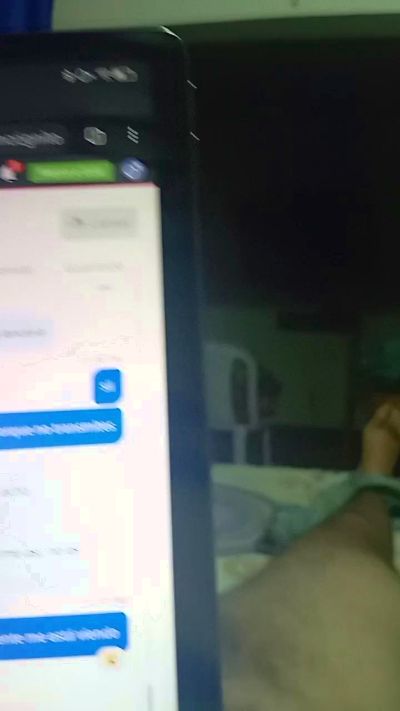 slowriver21 live cam on Cam4