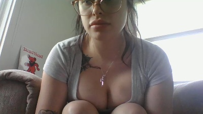 sluttybunny777 live cam on Cam4