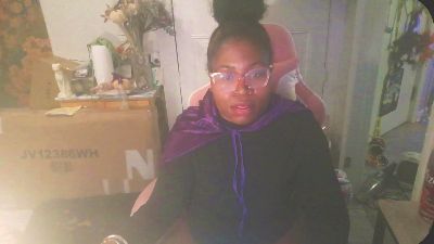 sluttydiana4 live cam on Cam4