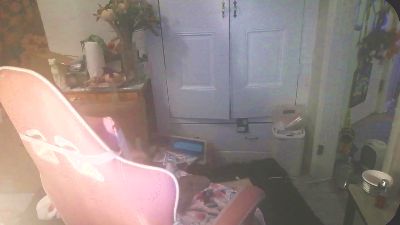 sluttydiana4 live cam on Cam4