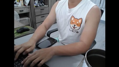 smallsmallwa live cam on Cam4