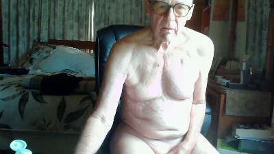 smartwizguy79 live cam on Cam4
