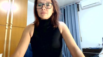 smeralda33_ live cam on Cam4
