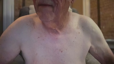 smldikguy live cam on Cam4