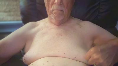 smldikguy live cam on Cam4
