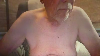 smldikguy live cam on Cam4