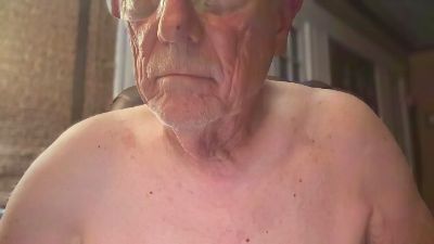 smldikguy live cam on Cam4