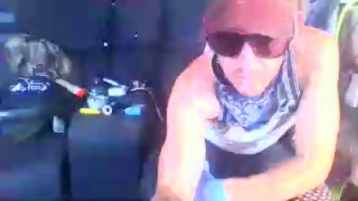 smokey889 live cam on Cam4