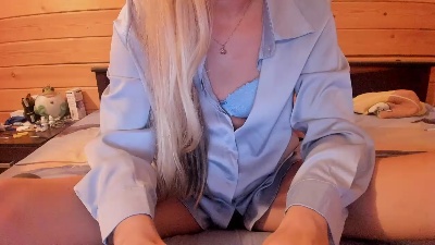 smurfchick live cam on Cam4